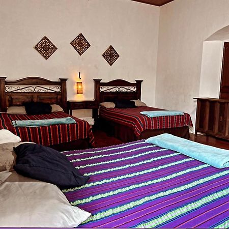 El Extranjero Hostal Antigua Εξωτερικό φωτογραφία